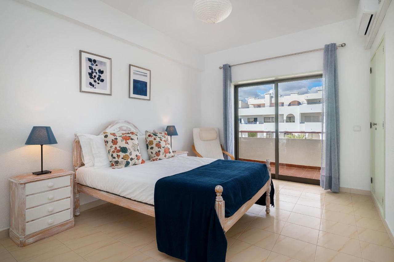 Acqua Vista Family Apartment - 200M From Beach Porches  Exterior foto