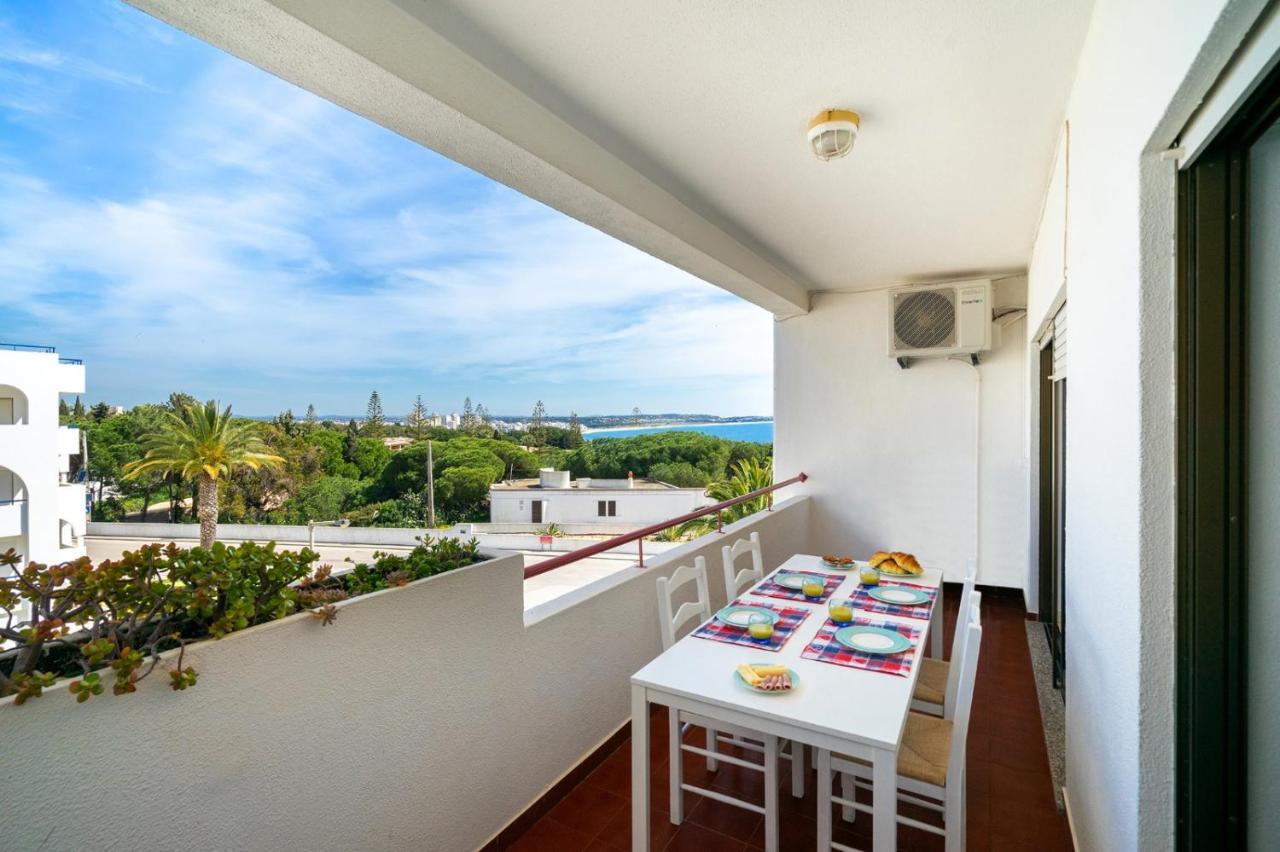 Acqua Vista Family Apartment - 200M From Beach Porches  Exterior foto